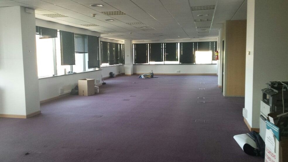 De La Innovación, Sevilla, Parque Alcosa, S/N, SEVILLA, Sevilla en alquiler - Foto del edificio - Imagen 2 de 11