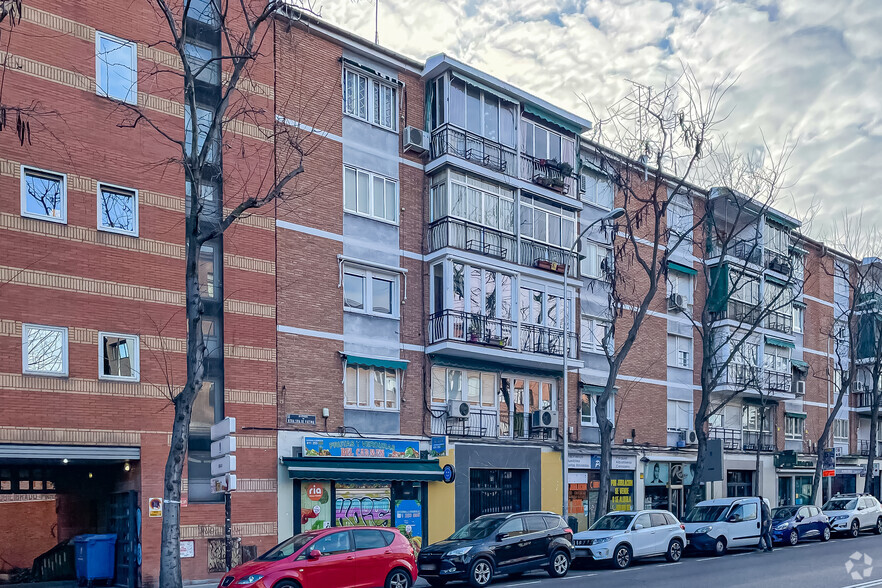 Avenida Nuestra Señora Fátima, 95, Madrid, Madrid en venta - Foto del edificio - Imagen 1 de 3