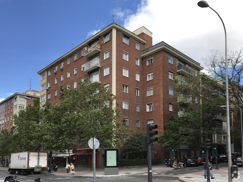 Edificios residenciales en Madrid, MAD en venta - Foto principal - Imagen 1 de 1