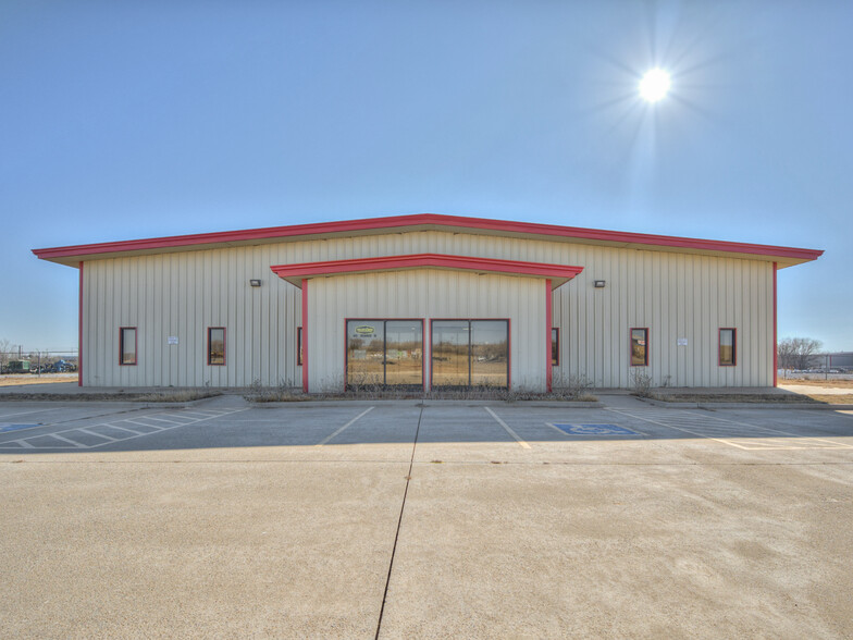 1602 Enterprise Rd, Elk City, OK en venta - Foto del edificio - Imagen 2 de 51