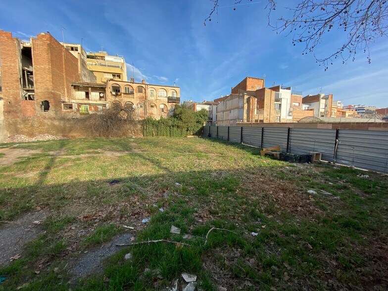 Carrer de Josep Guix Lladó, 1, Reus, Tarragona en venta - Foto del edificio - Imagen 3 de 6