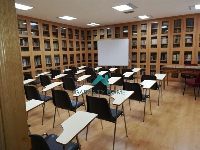 Más detalles de Oficina en alquiler