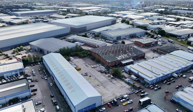 Long Wood Rd, Manchester en alquiler - Foto del edificio - Imagen 2 de 4