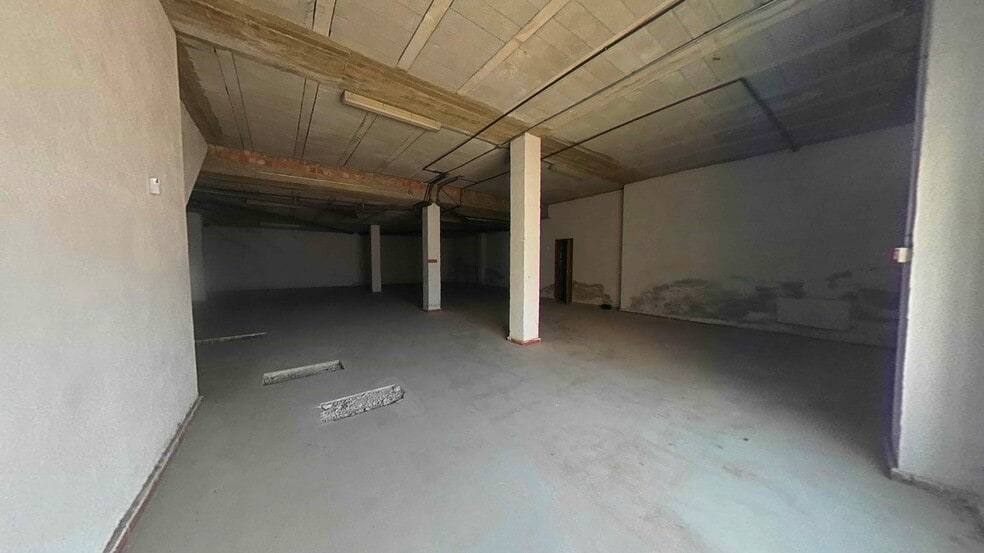 Avenida Andalucía, Cazalilla, Jaén en venta - Foto del edificio - Imagen 2 de 12