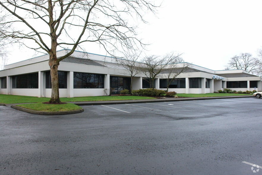 1800 NW 167th Pl, Beaverton, OR en alquiler - Foto del edificio - Imagen 2 de 18