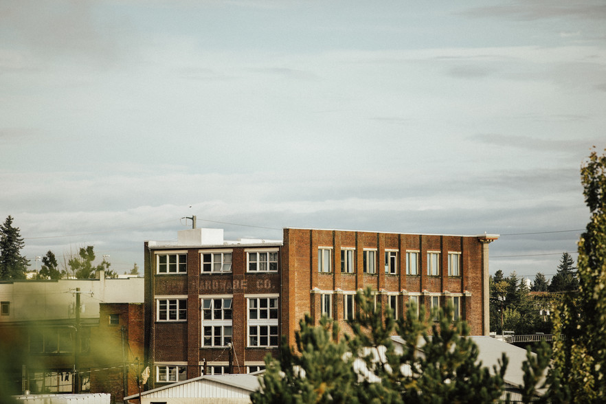 2210 Hewitt Ave, Everett, WA en alquiler - Foto del edificio - Imagen 3 de 8