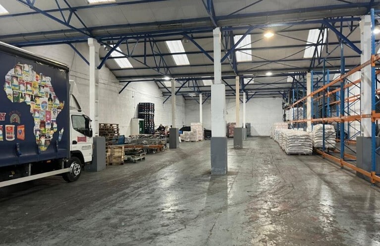 Stockingswater Ln, Enfield, LND EN3 7PH - Unidad 2 - - Foto del interior - Image 1 of 3