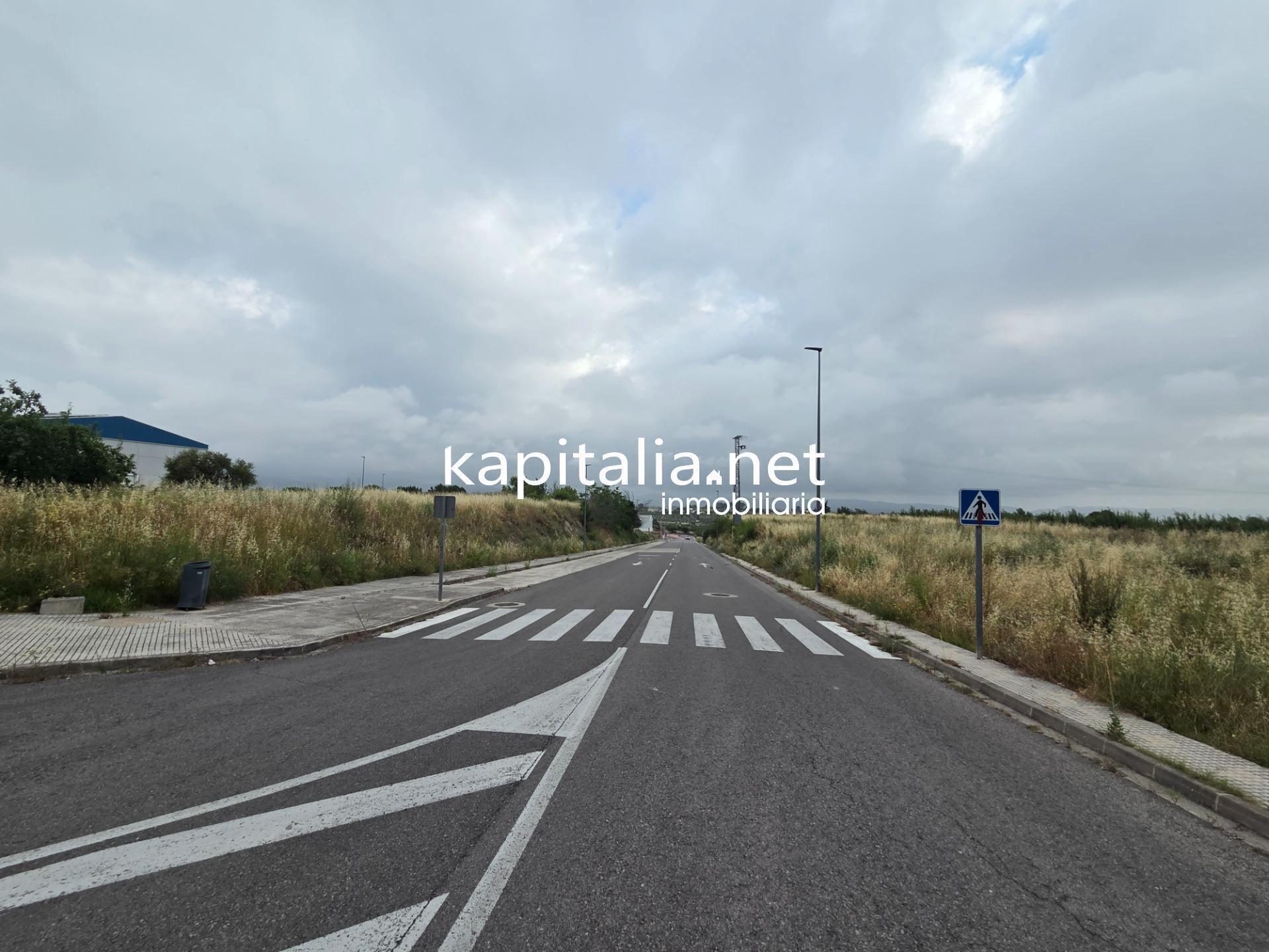 Nave en Agullent, Valencia en venta Foto del edificio- Imagen 1 de 6