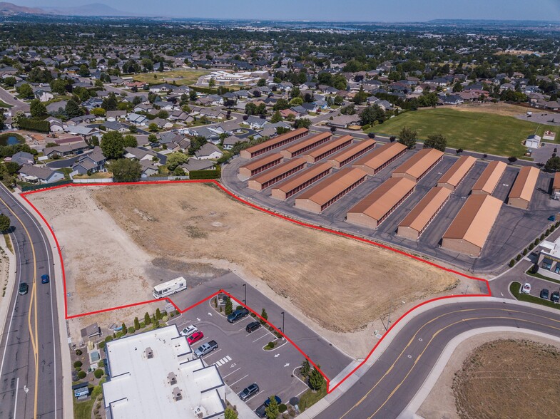 2606 S. Williams Place, Kennewick, WA en venta - Foto del edificio - Imagen 1 de 6