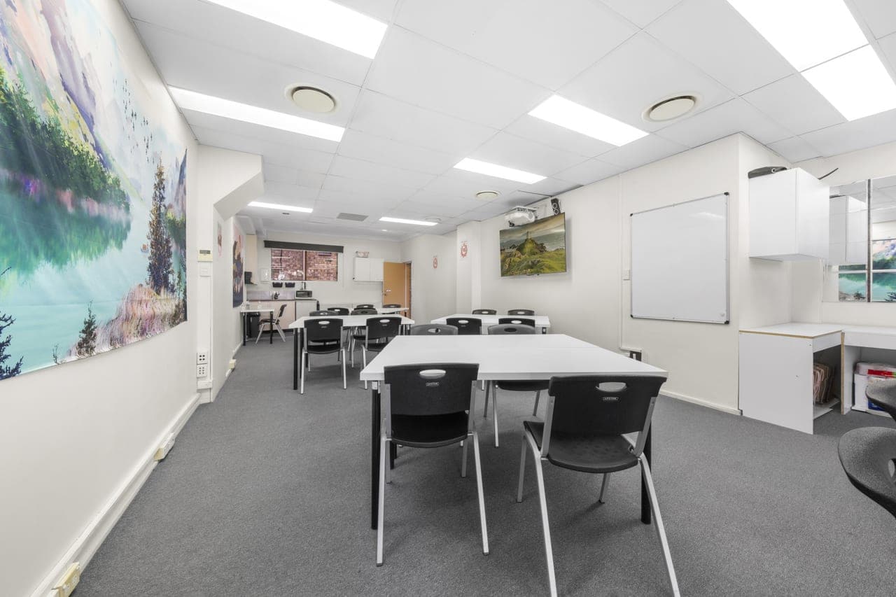 61-89 Buckingham St, Surry Hills, NSW 2010 - Unidad 41 - - Foto del interior - Image 2 of 3