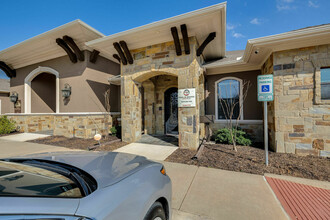 8821 Davis Blvd, Keller, TX en alquiler Foto del edificio- Imagen 2 de 4