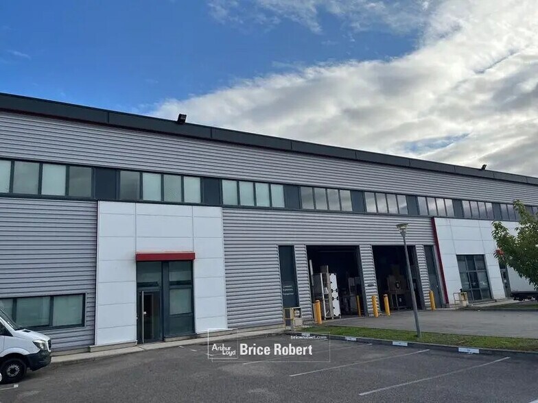 Oficina en Meyzieu en alquiler - Foto del edificio - Imagen 2 de 6