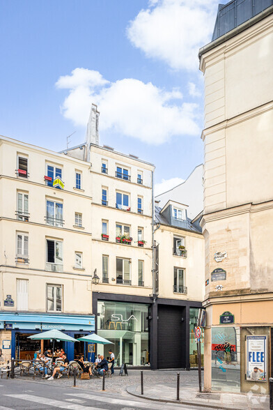 42 Rue Des Petits Carreaux, Paris en alquiler - Foto del edificio - Imagen 2 de 8