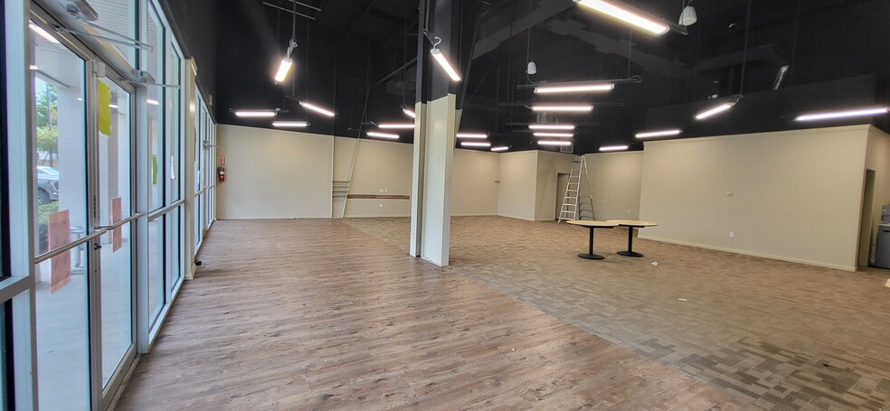 1581 N Highway 190, Covington, LA en alquiler - Foto del interior - Imagen 3 de 23