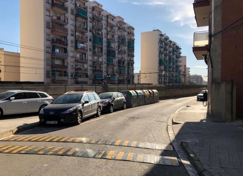 Terreno en Sant Vicenç dels Horts, Barcelona en venta - Foto del edificio - Imagen 3 de 5