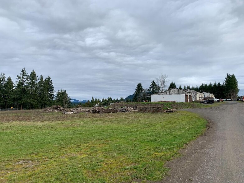 82415 Lost Creek Rd, Dexter, OR en venta - Foto del edificio - Imagen 1 de 3