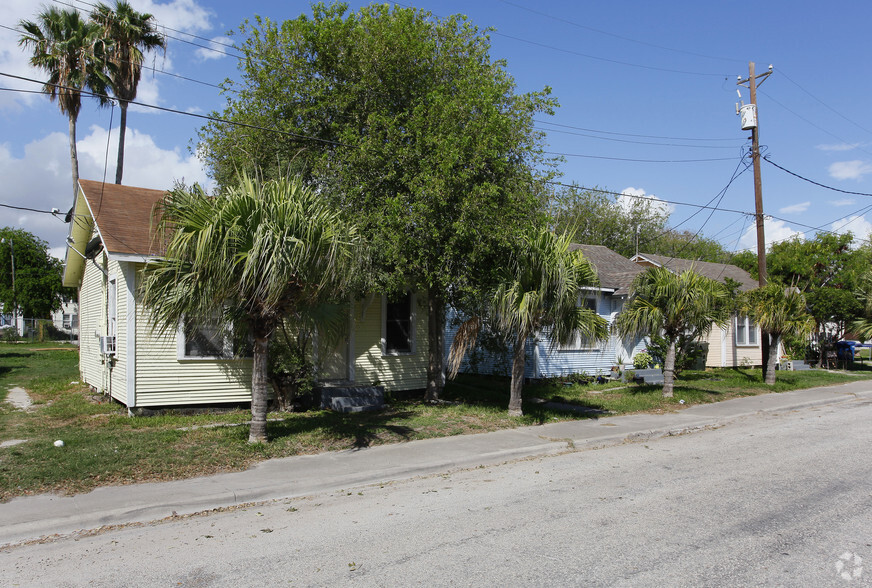 1221-1227B Fifth St, Corpus Christi, TX en venta - Foto del edificio - Imagen 2 de 2