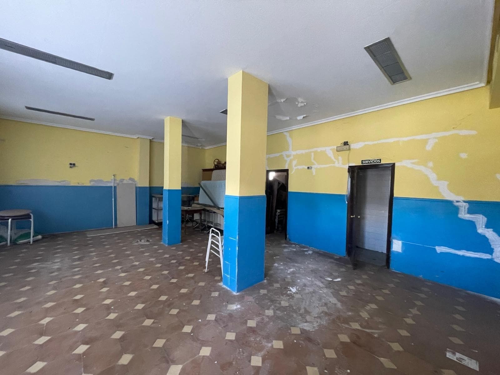Local en Casar de Cáceres, Cáceres en venta Foto del interior- Imagen 1 de 9