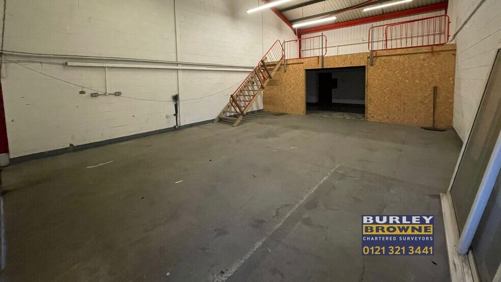 Lichfield Rd, Brownhills en alquiler - Foto del edificio - Imagen 2 de 5