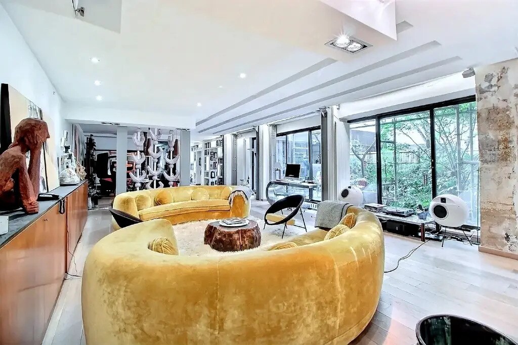 75 Rue Marguerite De Rochechouart, Paris en venta Foto del edificio- Imagen 1 de 8