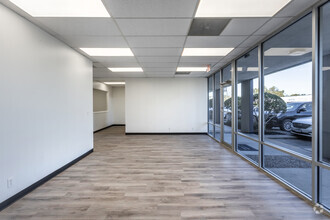 2501 Central Pky, Houston, TX en alquiler Foto del interior- Imagen 2 de 9