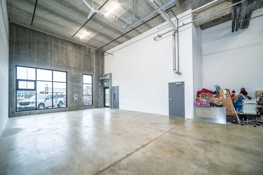 9123 Bentley St, Vancouver, BC en alquiler - Foto del interior - Imagen 2 de 15