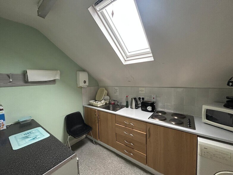 66-70 Springfield Rd, Belfast en venta - Foto del edificio - Imagen 2 de 6