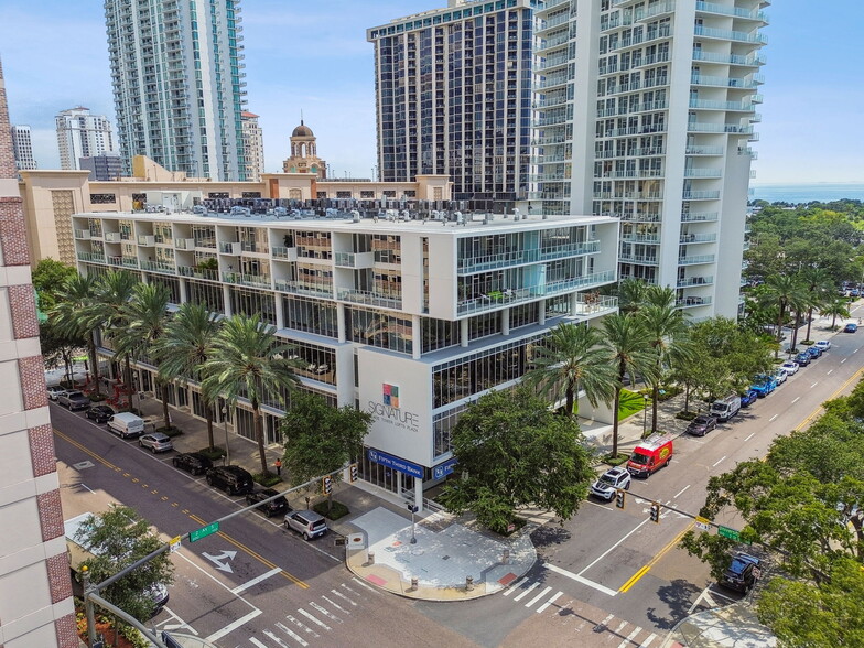 175 1st St S, Saint Petersburg, FL en venta - Foto del edificio - Imagen 1 de 3