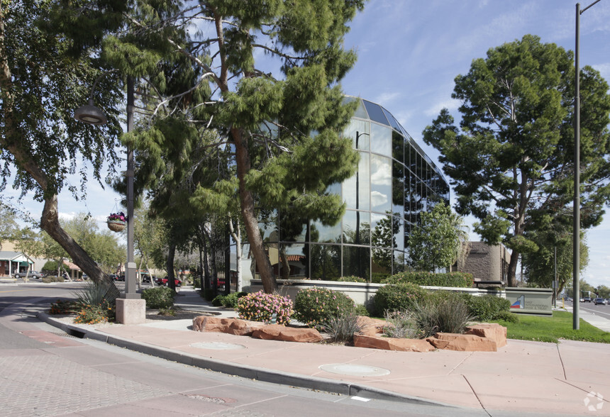 6840 E Indian School Rd, Scottsdale, AZ en alquiler - Foto del edificio - Imagen 3 de 13