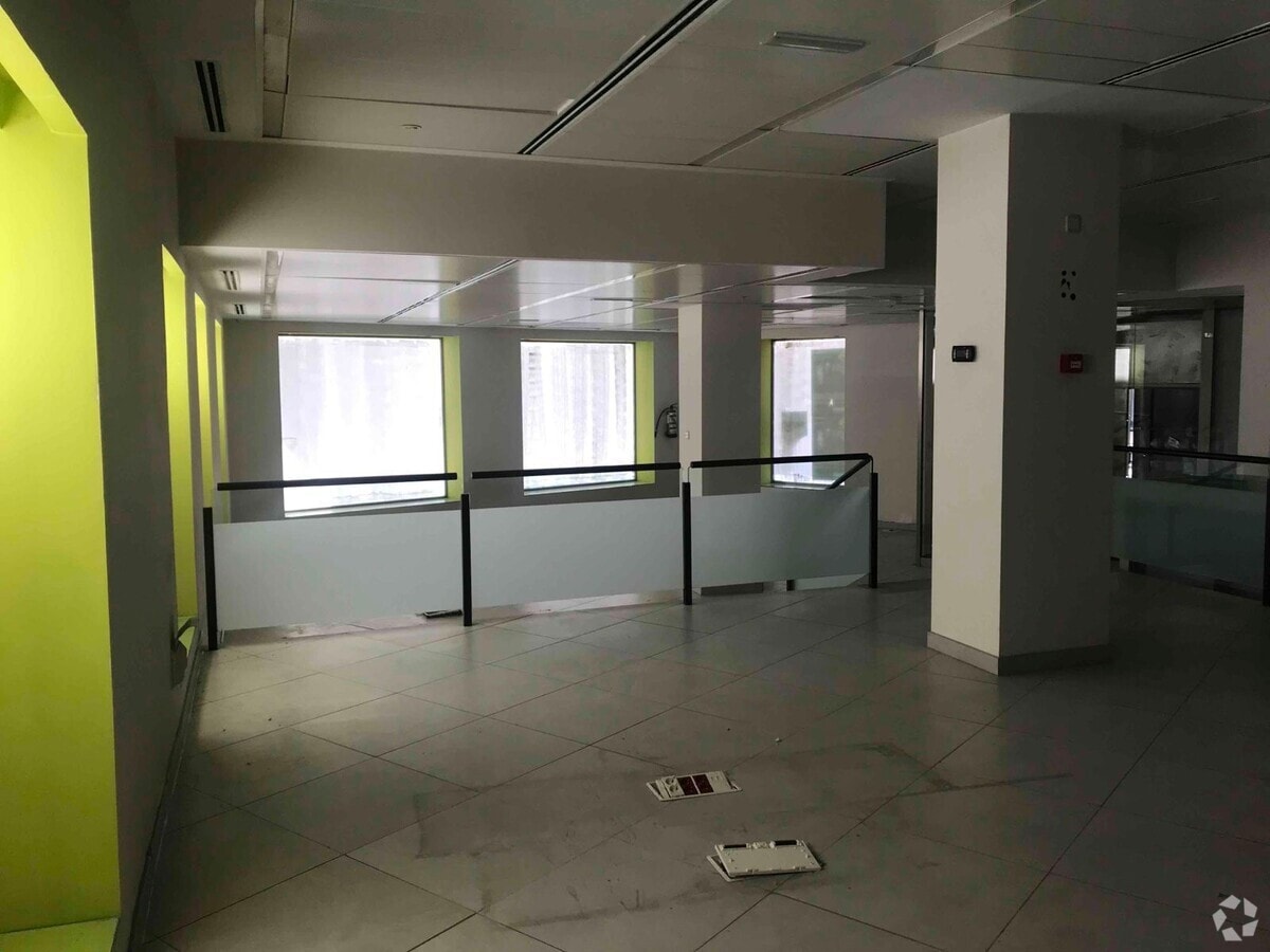 Colmenar Viejo, MAD 28770 - Unidad Puerta 01, Esc. 1 -  - Foto del interior - Image 1 of 9