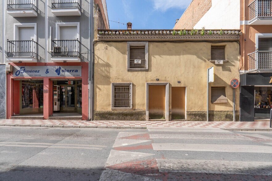 Calle Granada, 20, Albolote, Granada en venta - Foto del edificio - Imagen 3 de 44