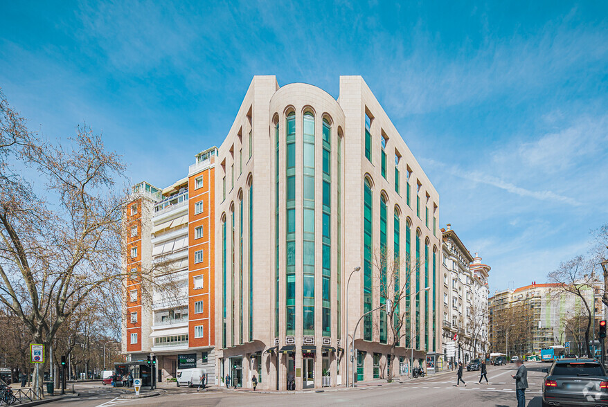 Paseo Castellana, 52, Madrid, Madrid en alquiler - Foto del edificio - Imagen 2 de 7