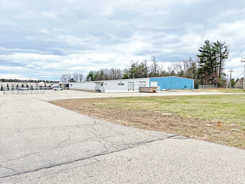 41 Industrial Ave, Sanford, ME en alquiler - Foto del edificio - Imagen 1 de 3