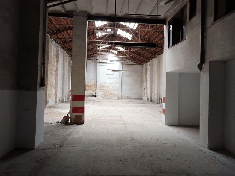 Local en Alcoy en venta - Foto del edificio - Imagen 1 de 16