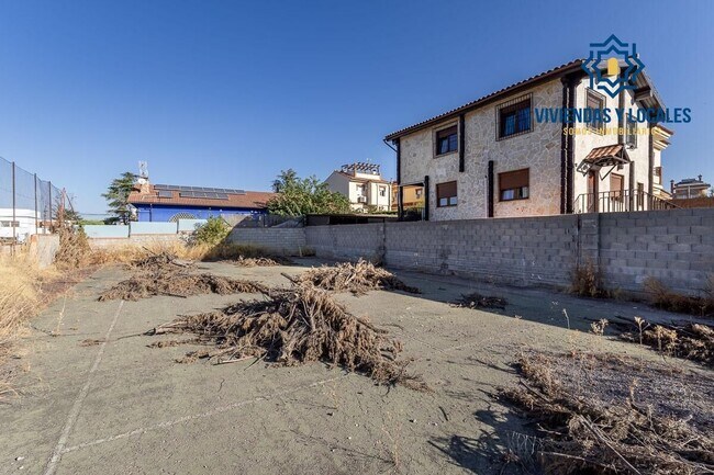 Más detalles de Vedril, 6, Ogíjares - Terreno en venta