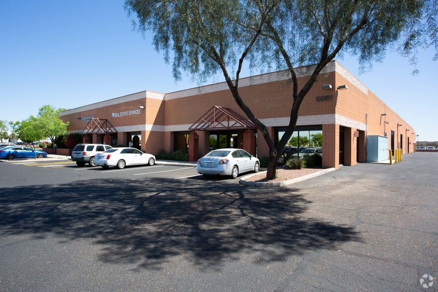 9051 W Kelton Ln, Peoria, AZ en alquiler - Foto del edificio - Imagen 3 de 5