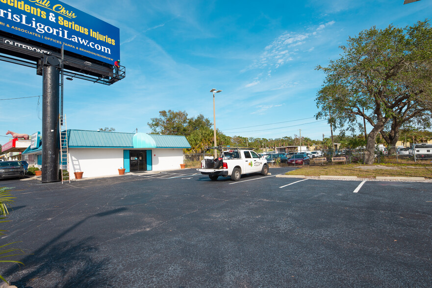 6025 N Dale Mabry Hwy, Tampa, FL en alquiler - Foto principal - Imagen 1 de 19