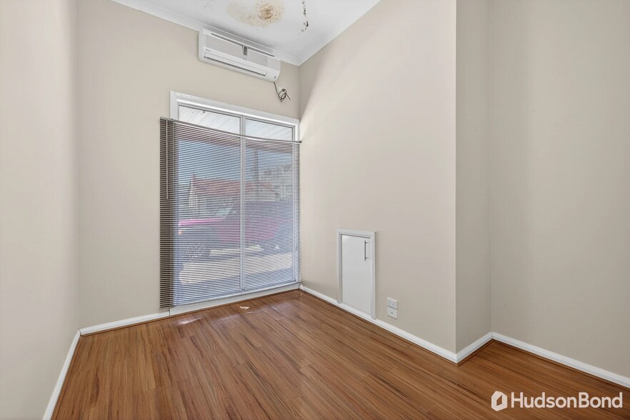 41 Crevelli St, Reservoir en venta - Foto del interior - Imagen 2 de 5