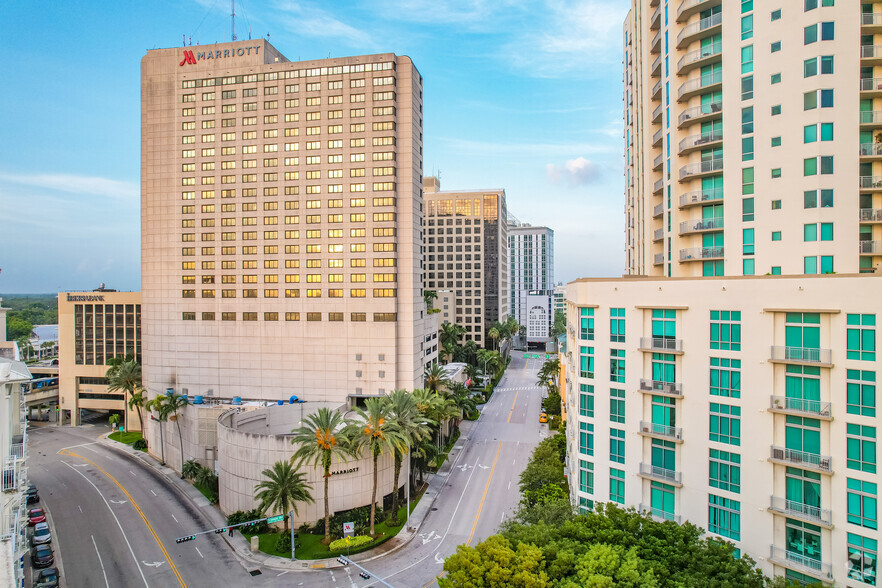 9090 S Dadeland Blvd, Miami, FL en alquiler - Foto del edificio - Imagen 3 de 10