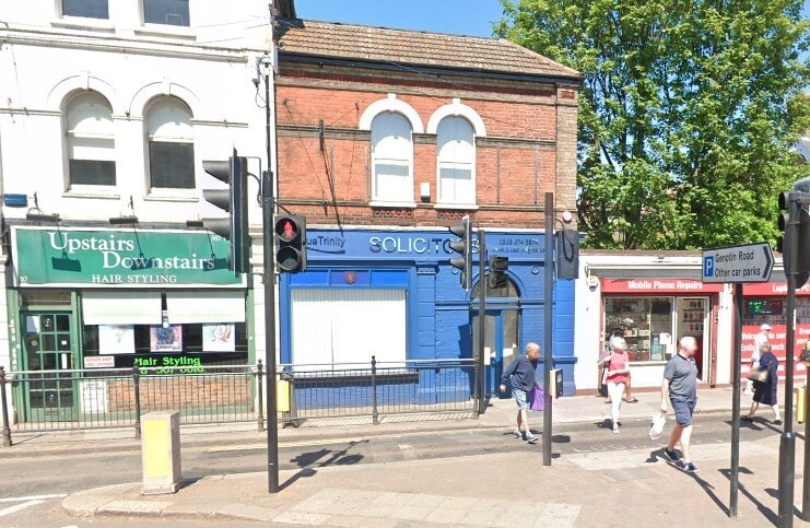 12 Southbury Rd, Enfield en alquiler - Foto del edificio - Imagen 1 de 1