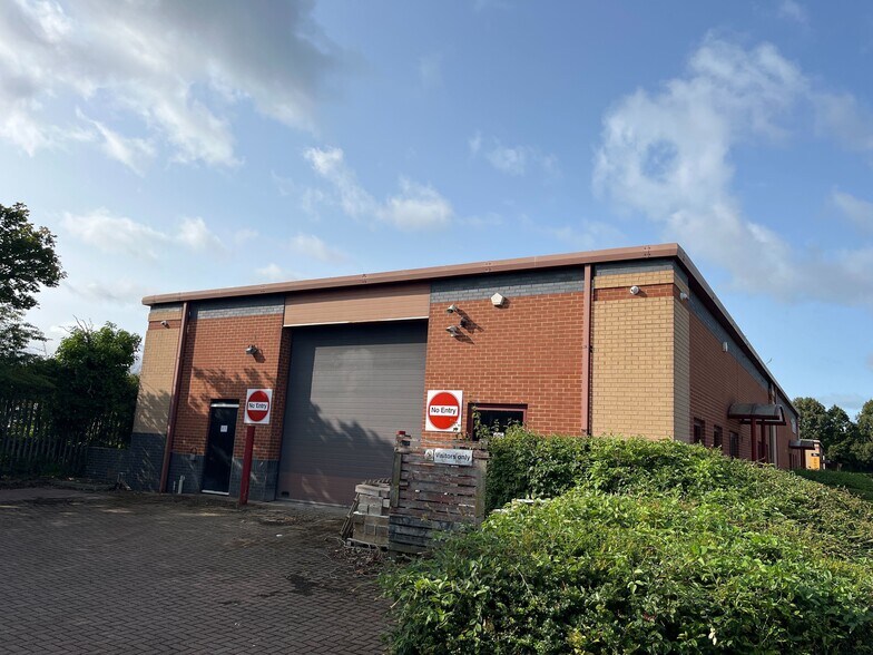 Paddington Dr, Swindon en alquiler - Foto del edificio - Imagen 2 de 4