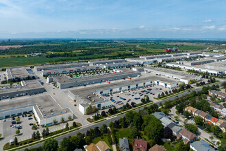 3330 Ridgeway Dr, Mississauga, ON - VISTA AÉREA  vista de mapa