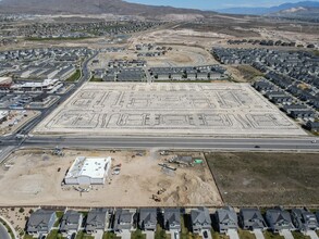 4165 E Pony Express Pkwy, Eagle Mountain, UT en alquiler Foto del edificio- Imagen 1 de 3