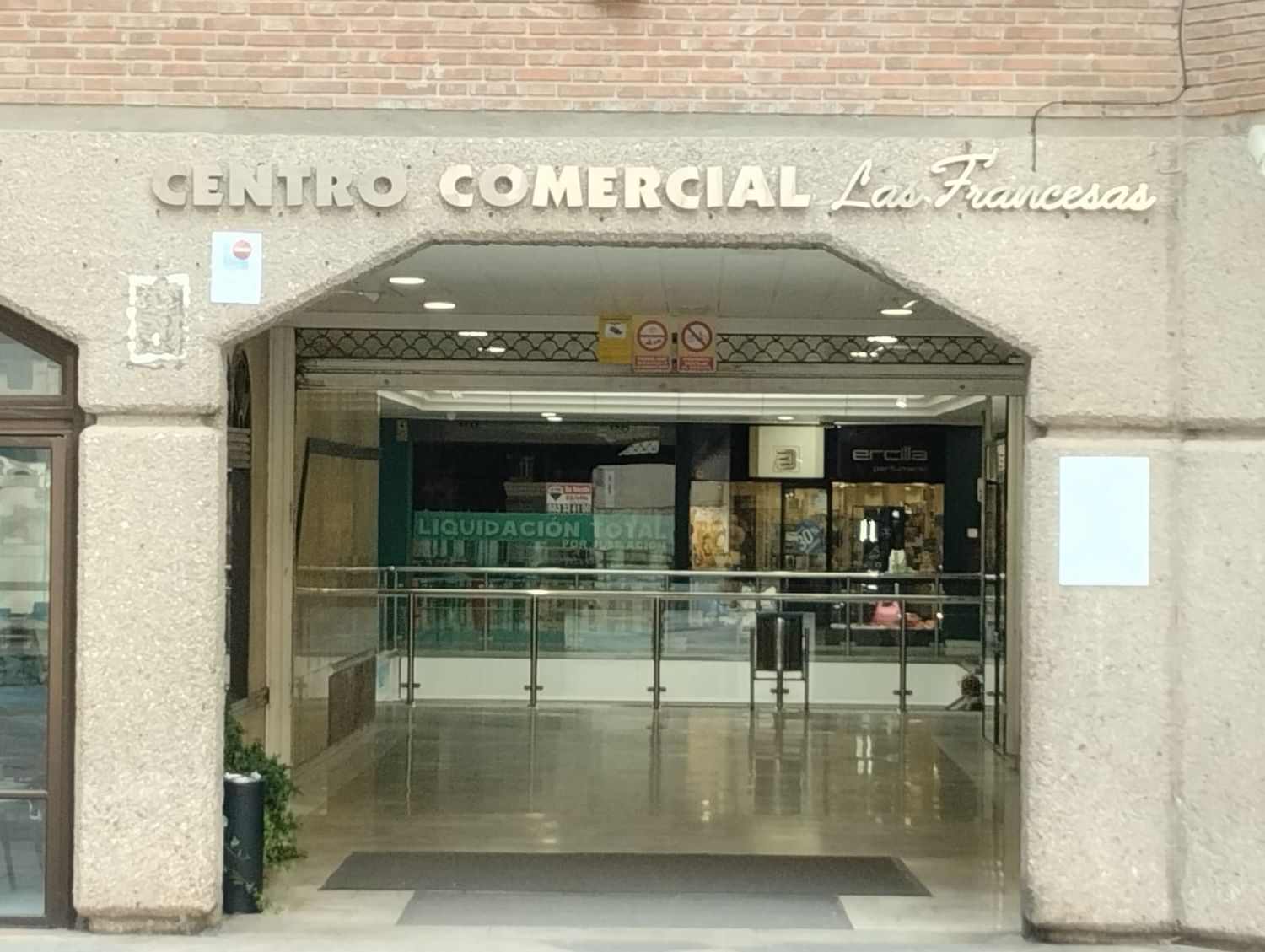 Local en Valladolid en venta Foto del edificio- Imagen 1 de 17