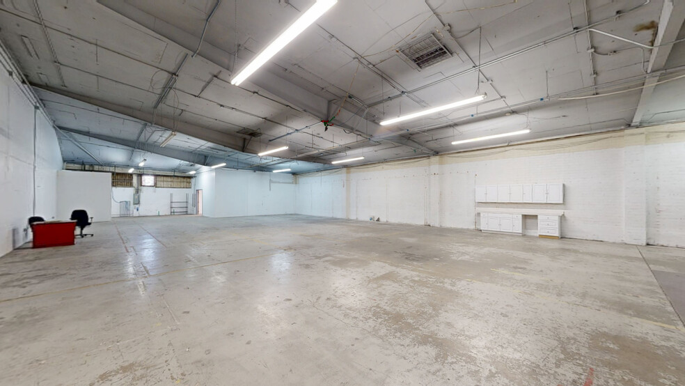 DTLA Turnkey Industrial or Redevelopment cartera de 2 inmuebles en venta en LoopNet.es - Matterport 3D Scan - Imagen 3 de 47