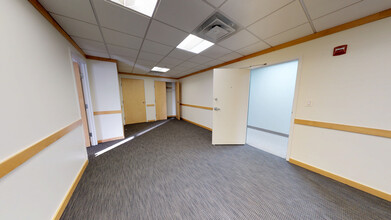 7777 Leesburg Pike, Falls Church, VA en alquiler Foto del interior- Imagen 2 de 4