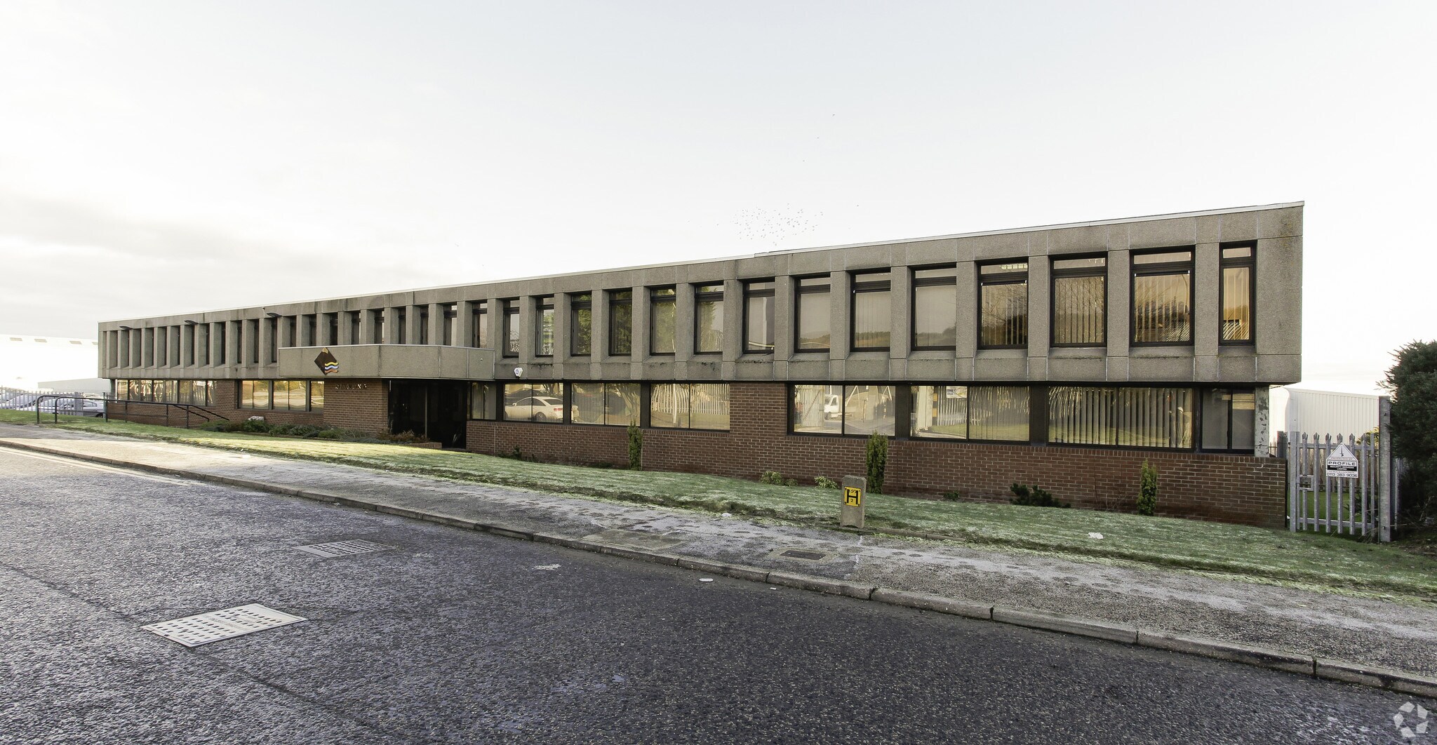 1001 Howe Moss Dr, Dyce en venta Foto principal- Imagen 1 de 3