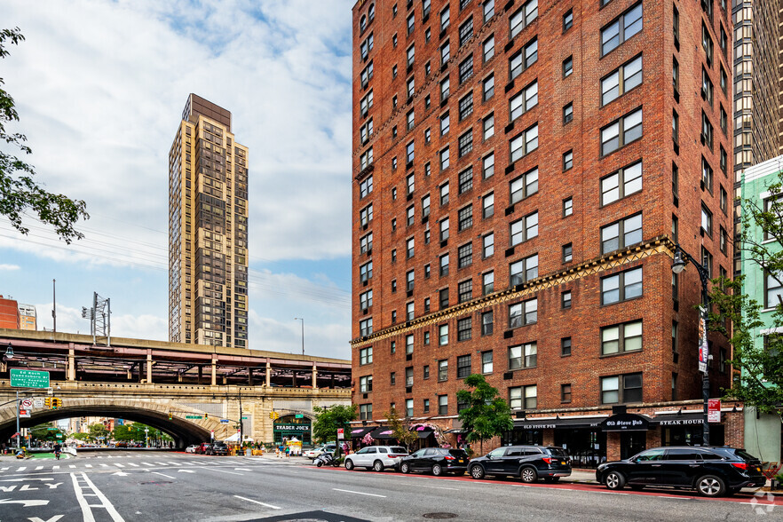 1076-1082 First Ave, New York, NY en alquiler - Foto del edificio - Imagen 2 de 5