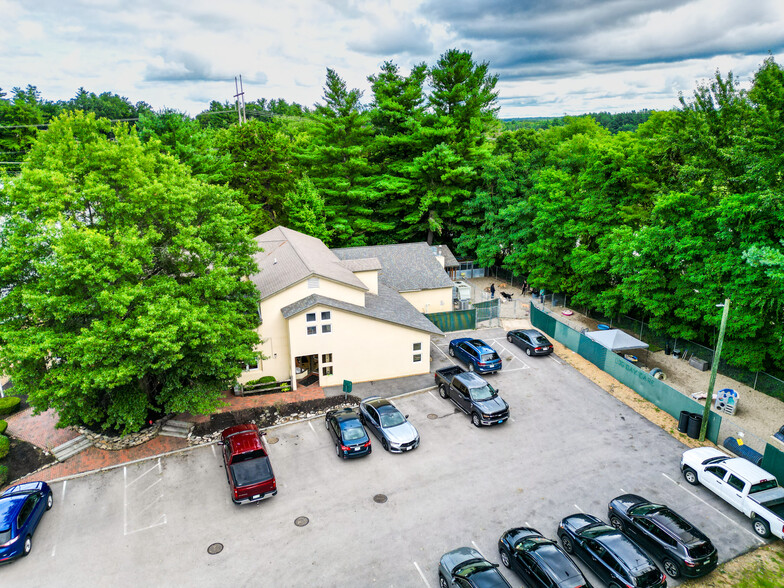 235 Daniel Webster Hwy, Merrimack, NH en venta - Foto del edificio - Imagen 2 de 6