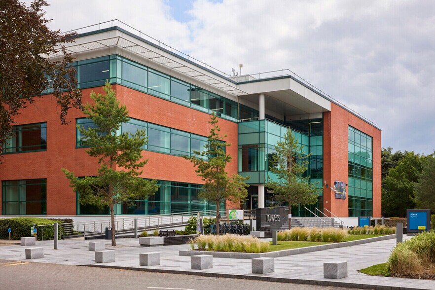 Wilmslow Rd, Manchester en alquiler - Foto del edificio - Imagen 1 de 17